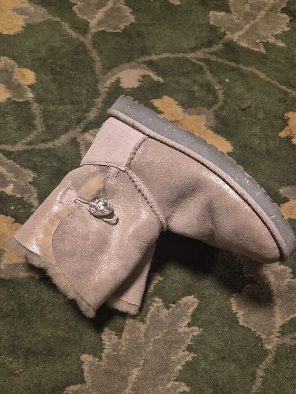 UGG Women's Short Winter Boots in Light Beige with Shearling